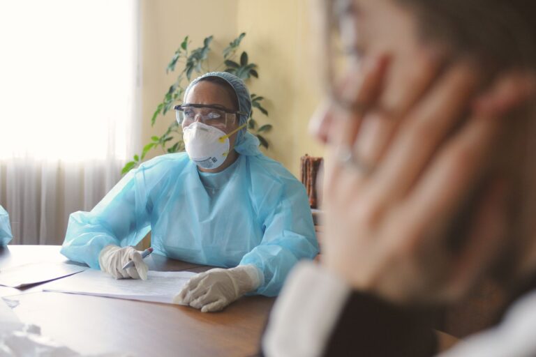 Kenya traces 128 of 130 Ebola contacts and screens 652,000 travellers